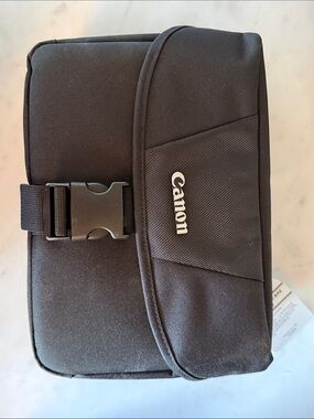 Canon Black 100ES Eos Shoulder Bag Camera Bag with Quick-Release Buckle